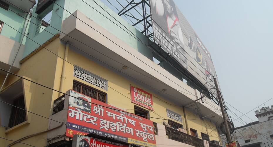 Shree Lodge, Varanasi 3